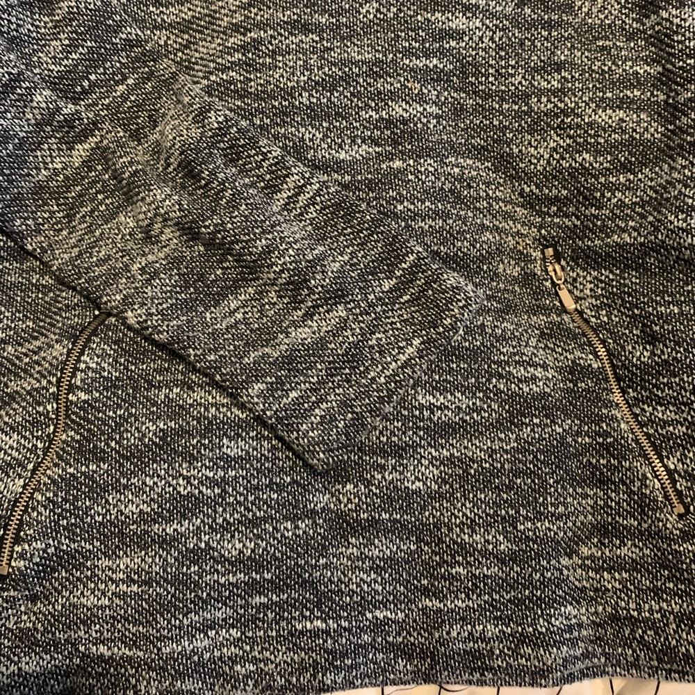 Pullover - Picture 3 of 4